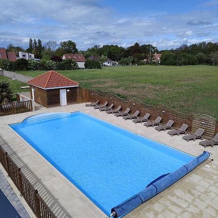 Le Village Du Phare Gouville-sur-Mer Exterior photo