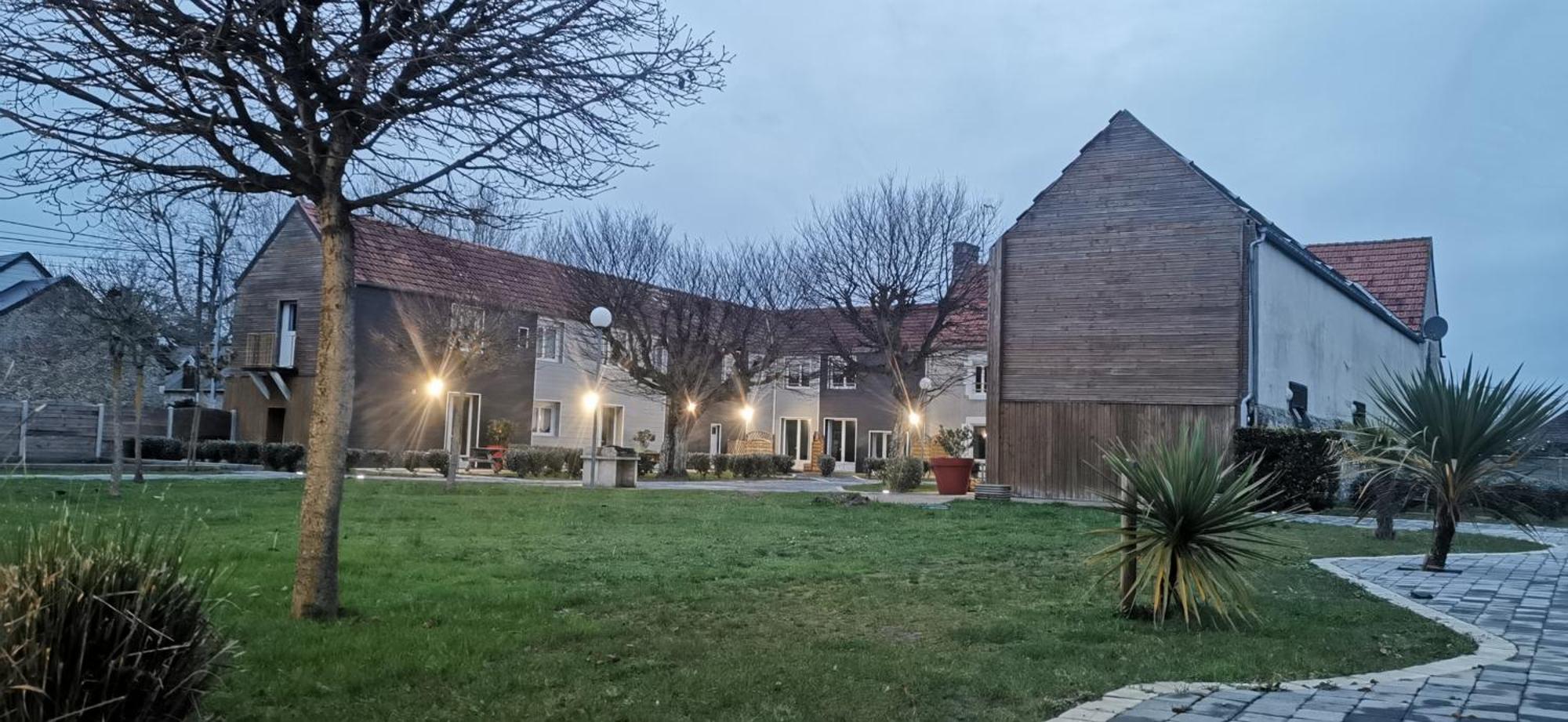 Le Village Du Phare Gouville-sur-Mer Exterior photo