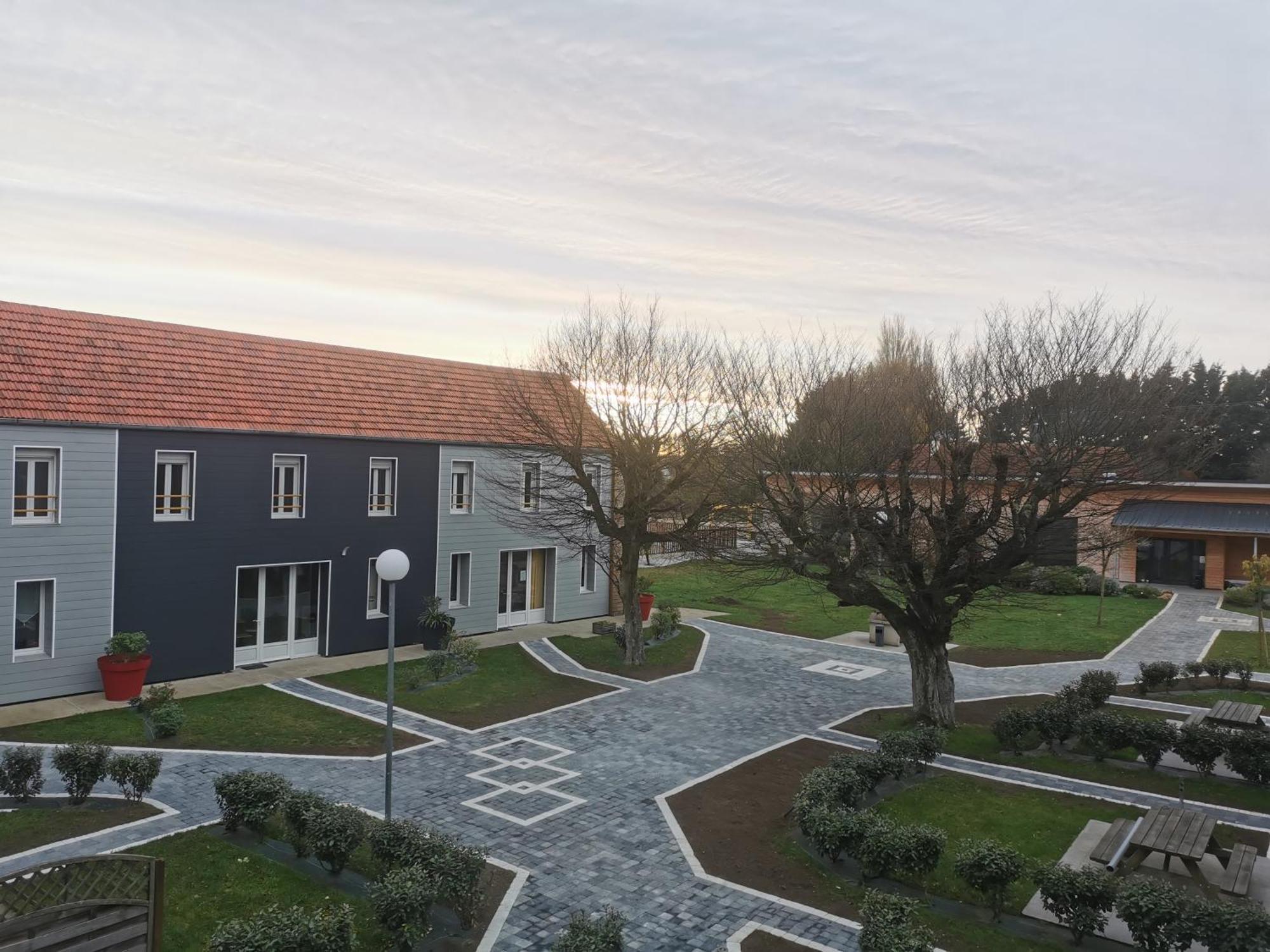 Le Village Du Phare Gouville-sur-Mer Exterior photo